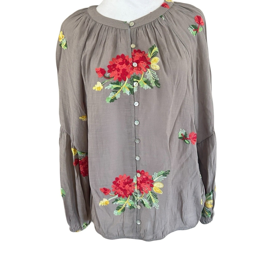 Fig & Flower Anthropologie Linen Blend Embrodered Blouse Gray Womans SZ L